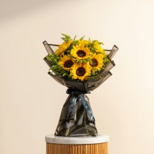Mixed rose bouquet